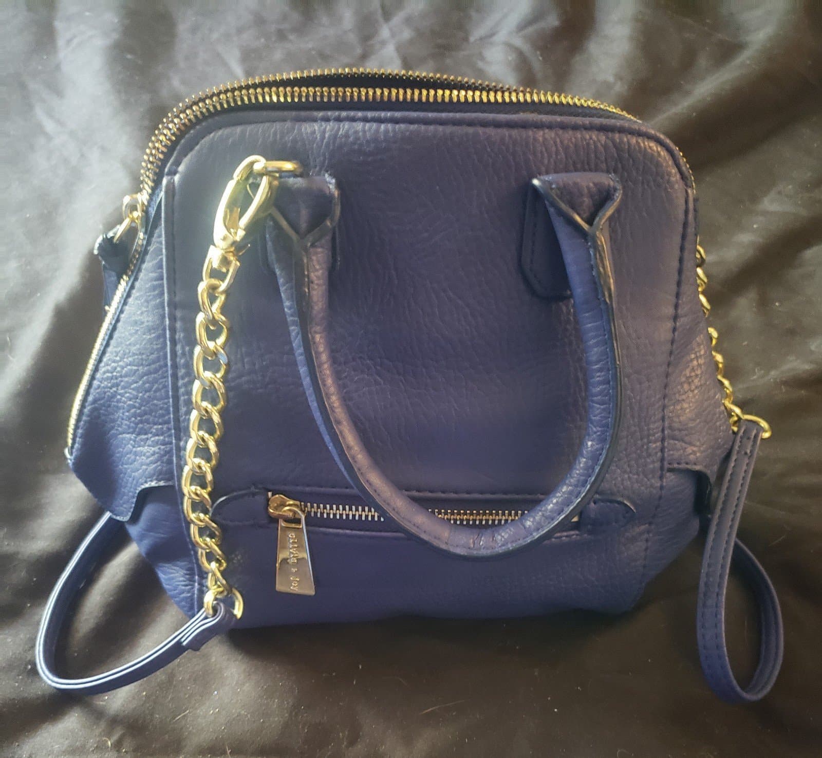 Olivia and joy. Purse - Image 1