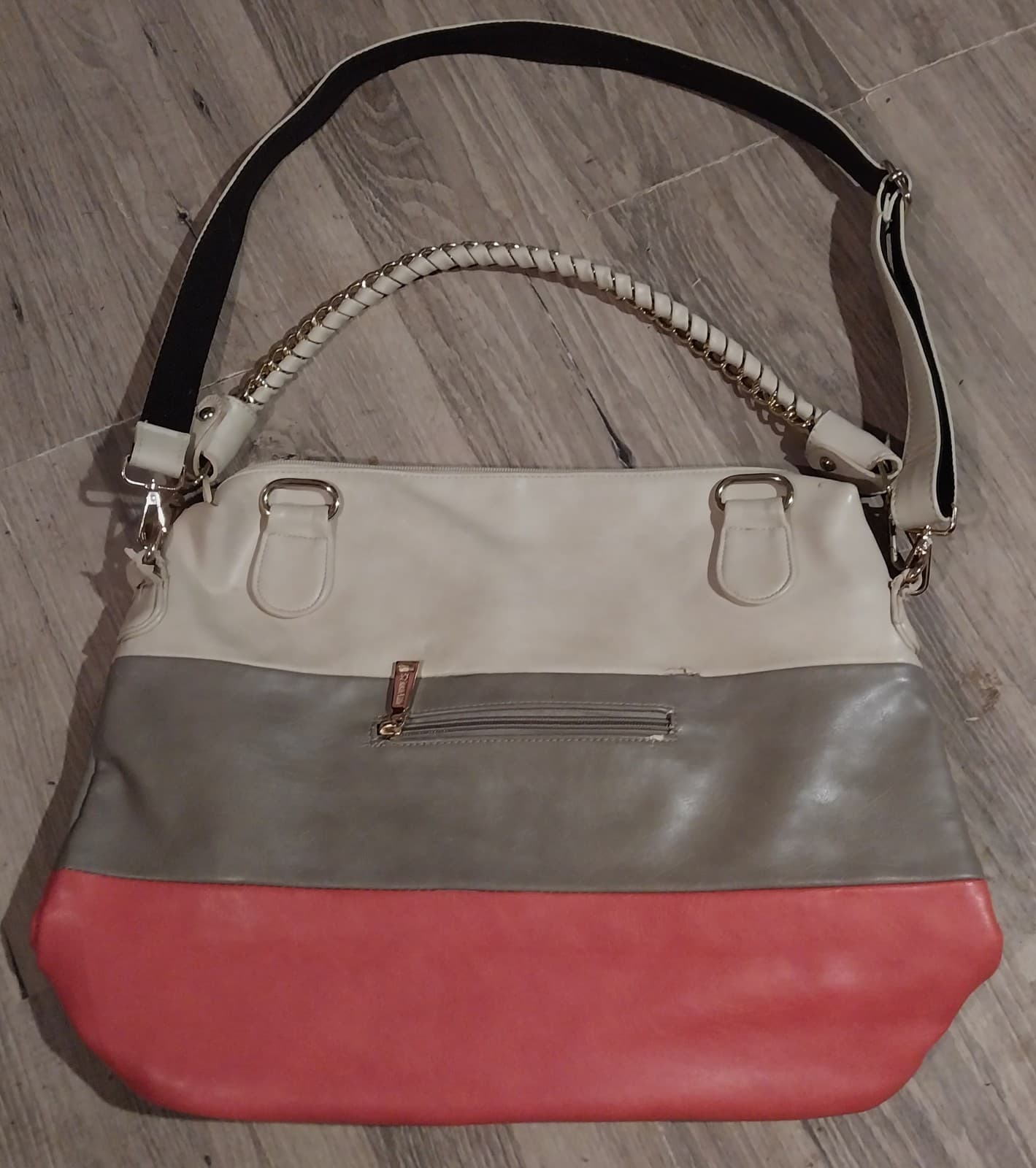 Aliwilliams multi color purse/bag - Image 1