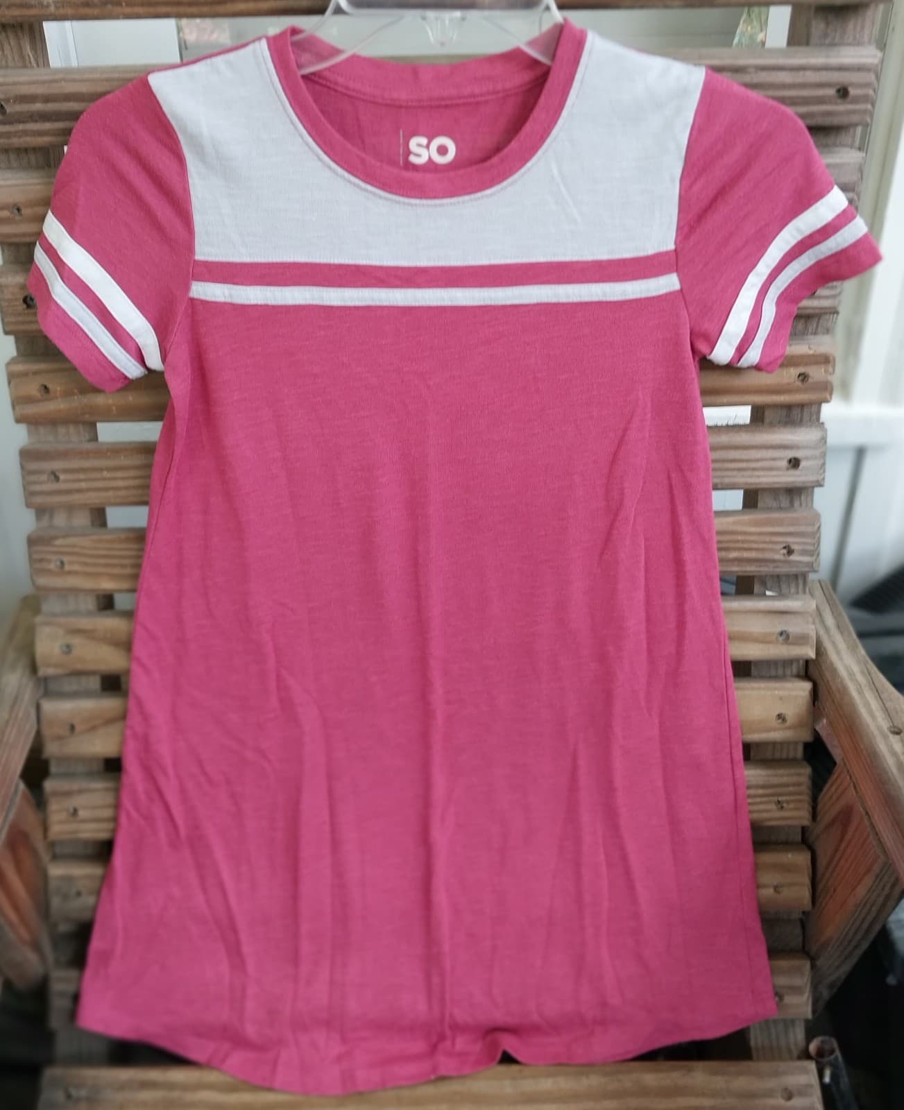 SO® Colorblock (Red) Varsity Tee Dress. Size 8 - Image 1
