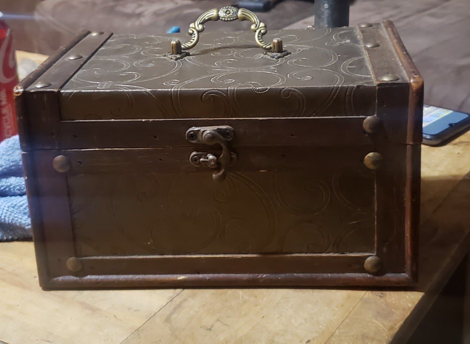Wooden Box with Lovely Pattern - Image 1