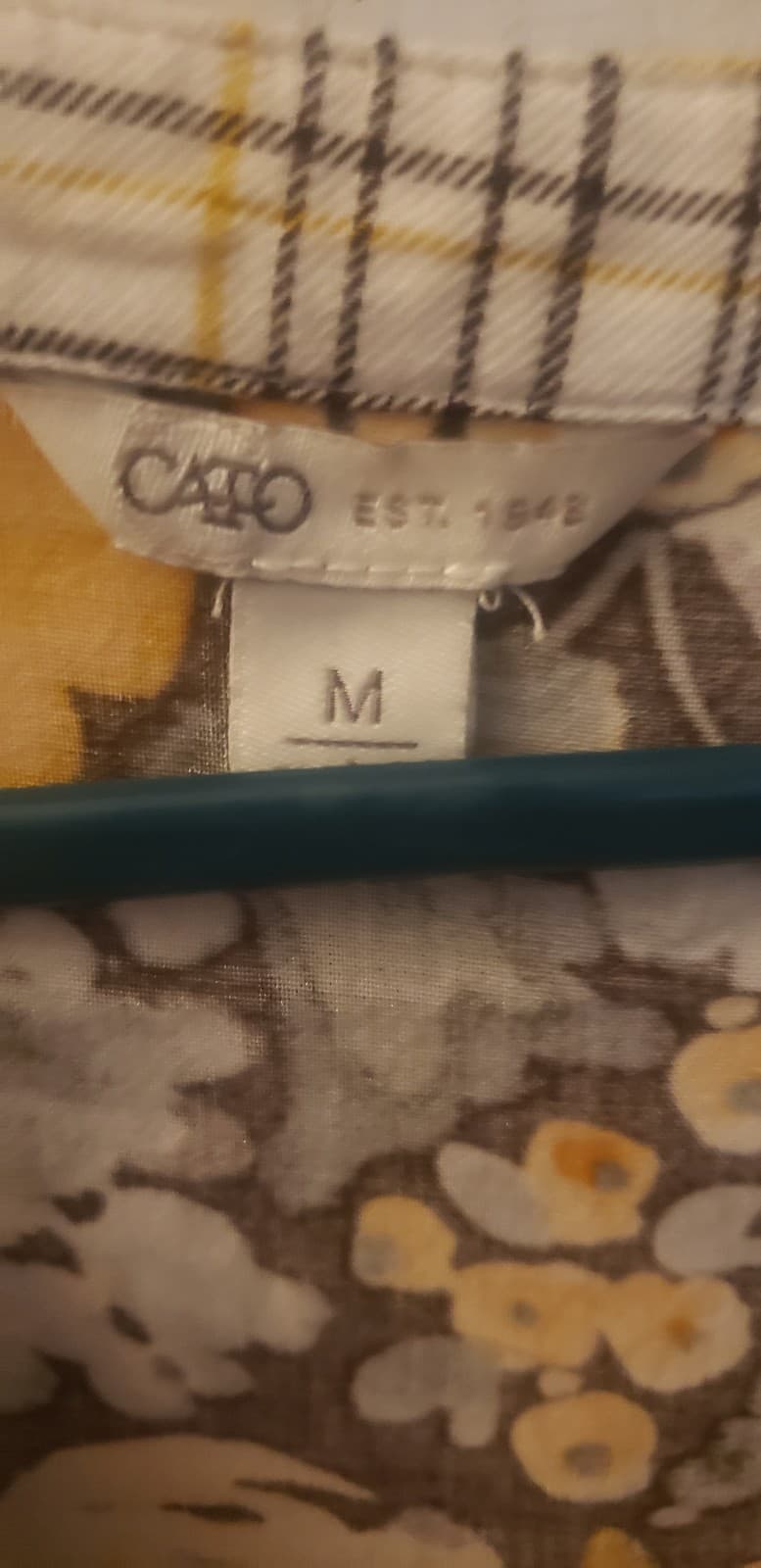 Cato Women’s Top Blouse Yellow Floral Elastic sleeve Lightweight - Thumbnail 3