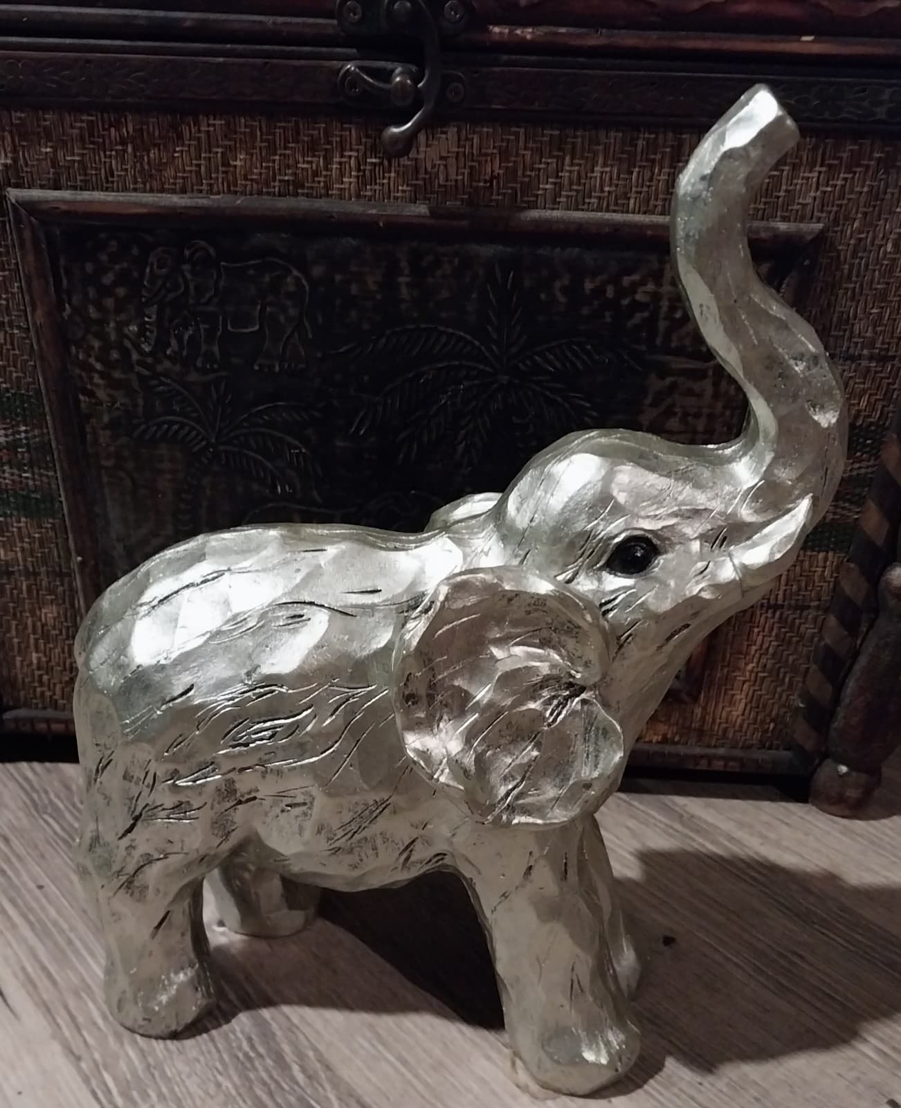 2 Decorative Silver Elephant Figurines. Metallic Elephants Statue - Thumbnail 5