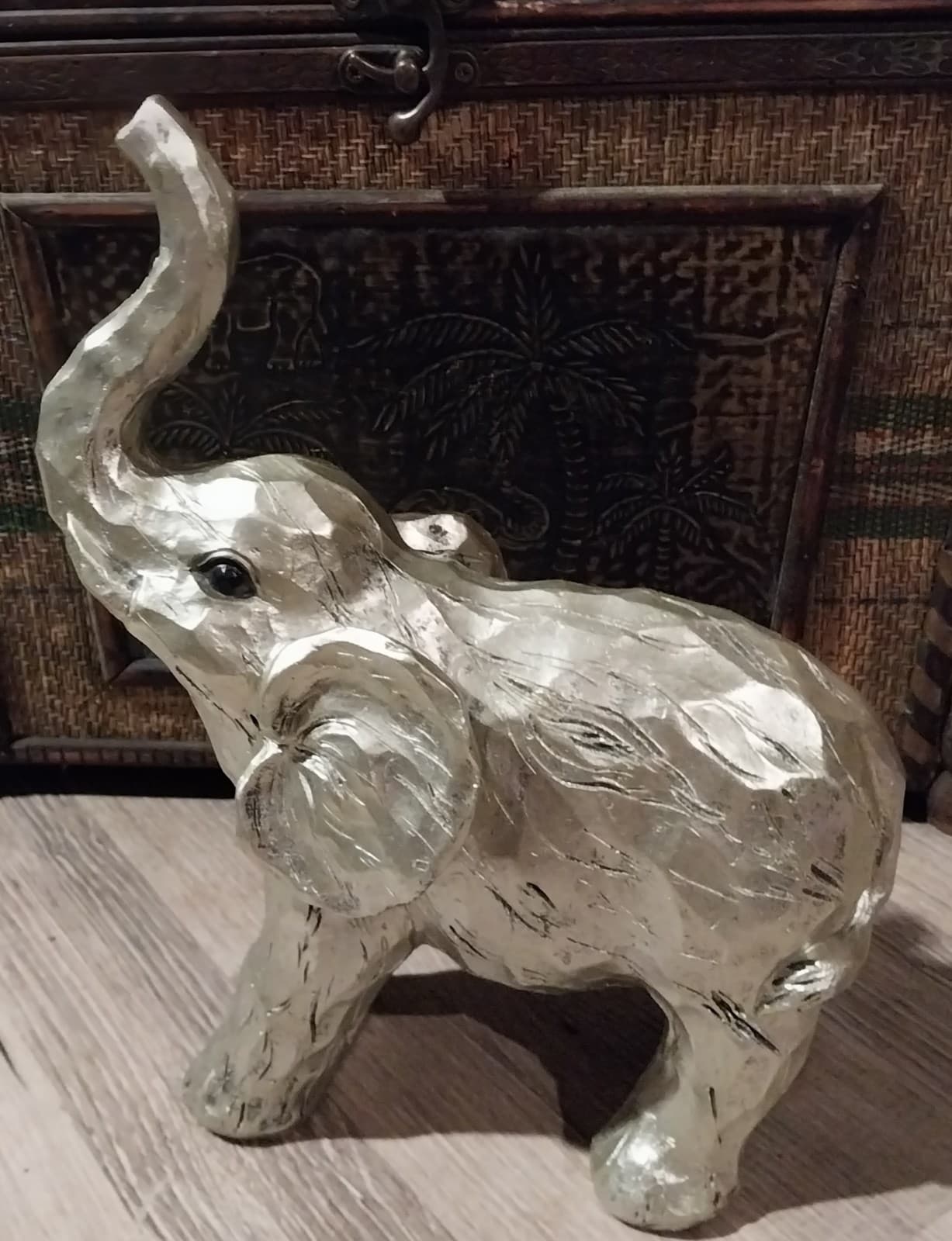 2 Decorative Silver Elephant Figurines. Metallic Elephants Statue - Thumbnail 3