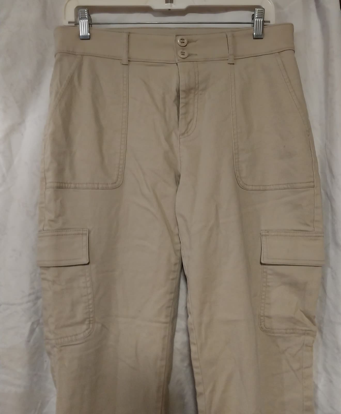 Loft Capri Beige Color. Size 10 - Thumbnail 2