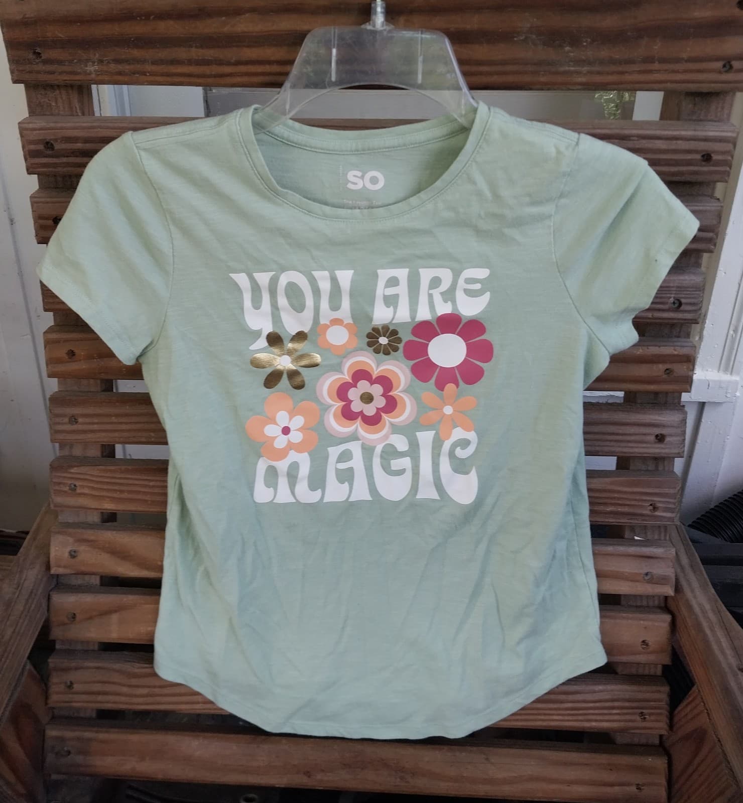 So "You Are Magic" Girls Shirt. Size Large (10/12) - Image 1