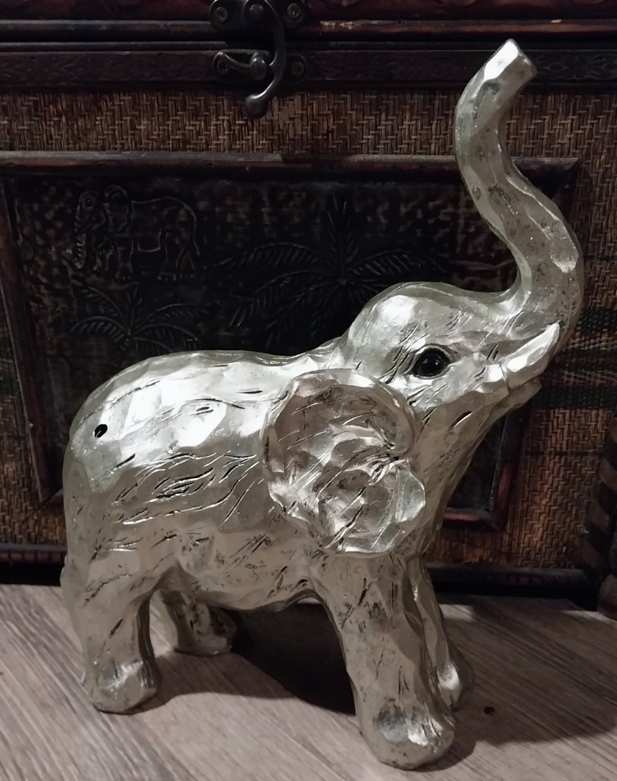 2 Decorative Silver Elephant Figurines. Metallic Elephants Statue - Thumbnail 6