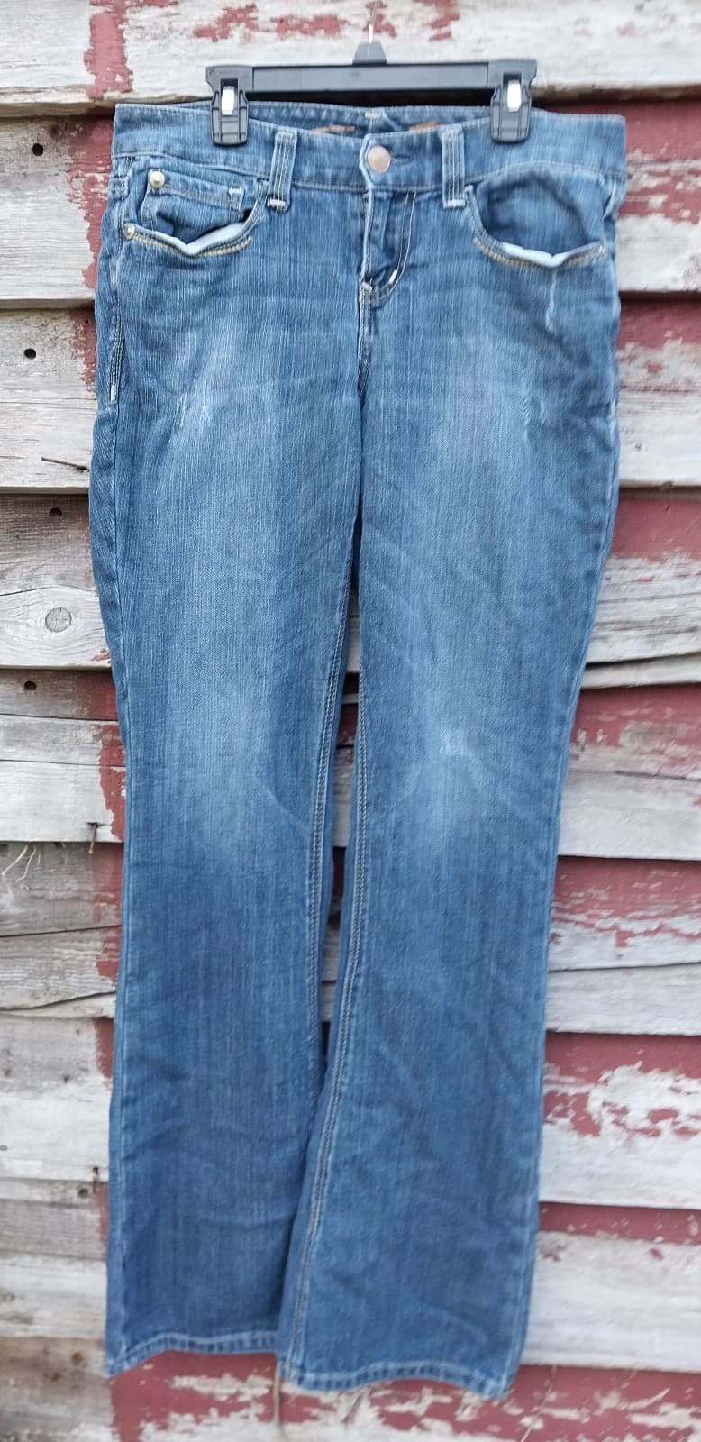 Seven7 Women's Jeans. Boot cut, Size 6 - Image 1