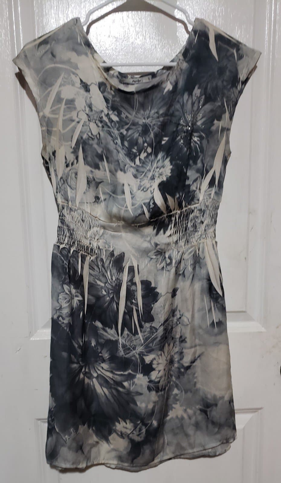 Papaya Juniors Size Small Blue Ivory Floral Sleeveless - Image 1