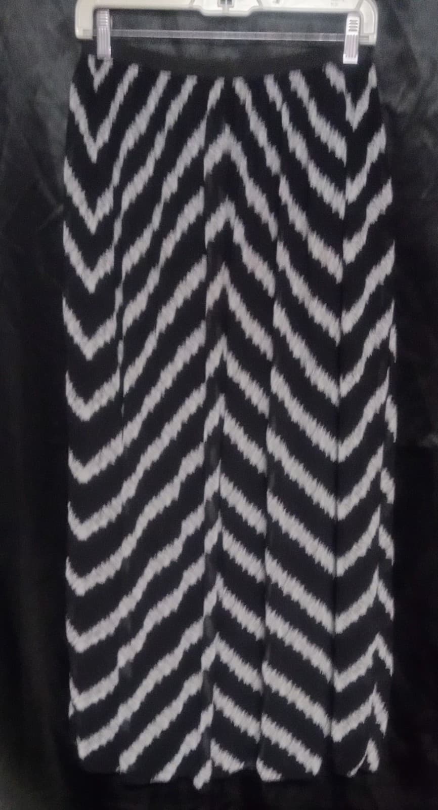 Chicos Pleated Maxi Skirt Black White Sheer Elastic Waist sz 1 M Lined - Thumbnail 2