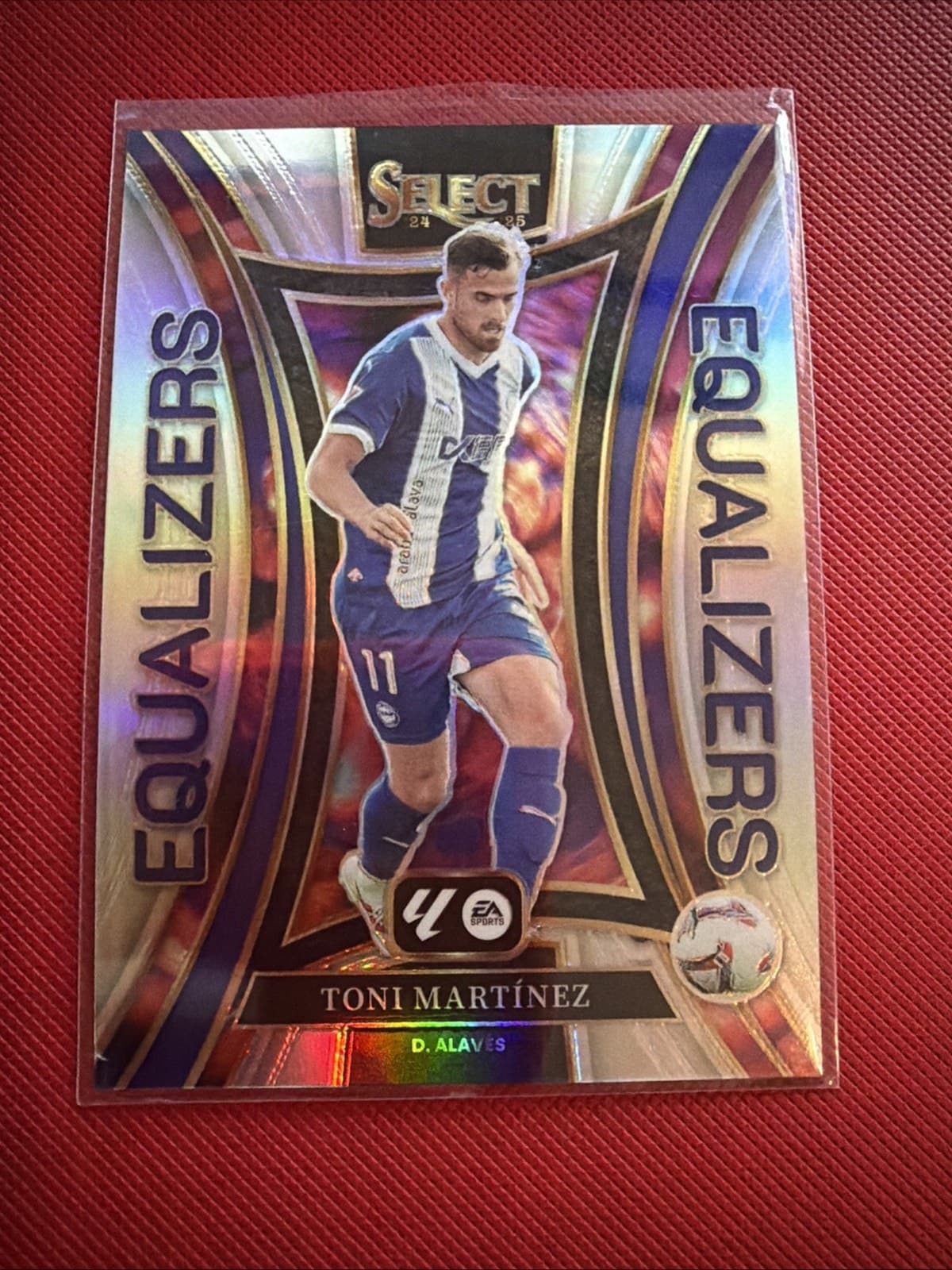 2024-25 Panini Select La Liga Equalizers Silver Paralel #5 Toni Martinez - Image 1