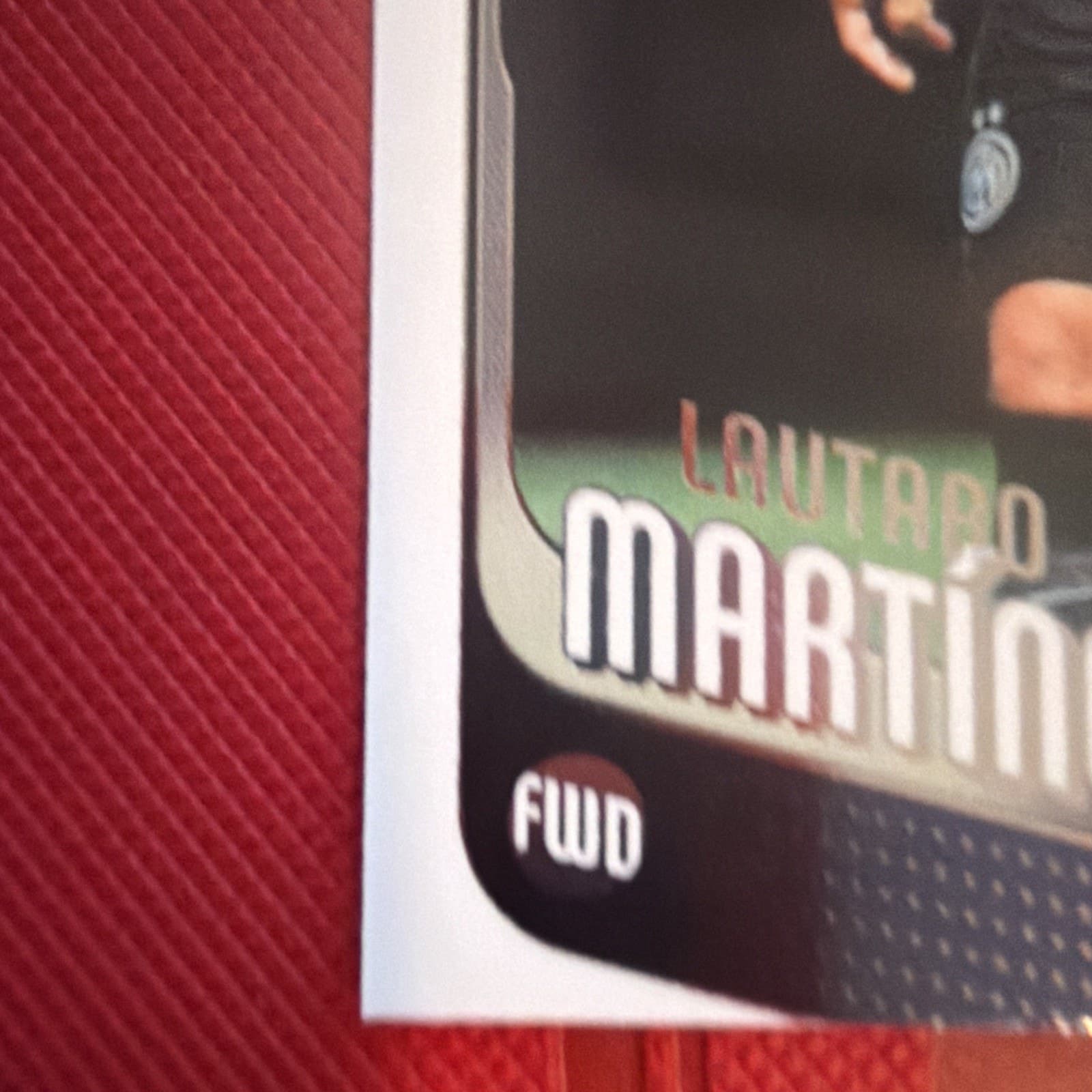 2025-26 Topps UEFA Club Competitions Soccer - #156 - LAUTARO MARTINEZ - Thumbnail 2