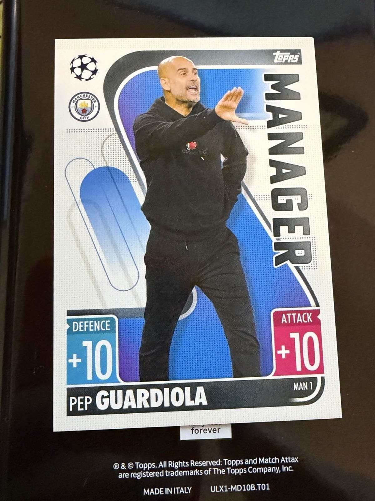 2021-22 Topps Match Attax UCL Extra Manager Pep Guardiola #MAN1 - Image 1