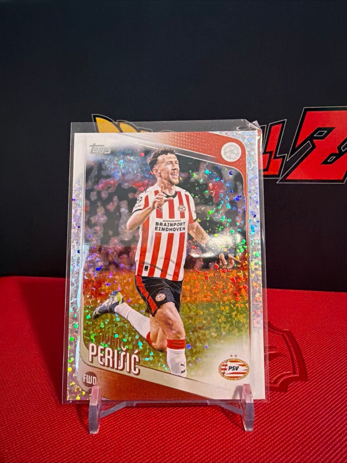 2025-26 Topps UEFA Club Competitions #139 Ivan Perisic HOLO PSV Tiny Diamonds - Thumbnail 4