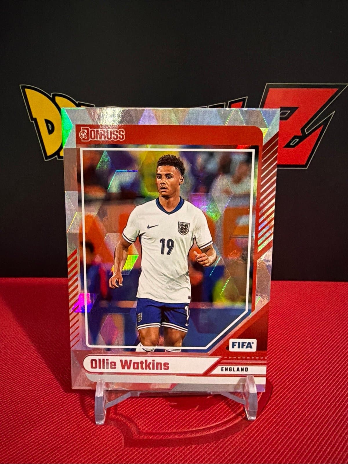2024-25 Panini Donruss Fifa - Ollie Watkins #67 Cubic - Thumbnail 3