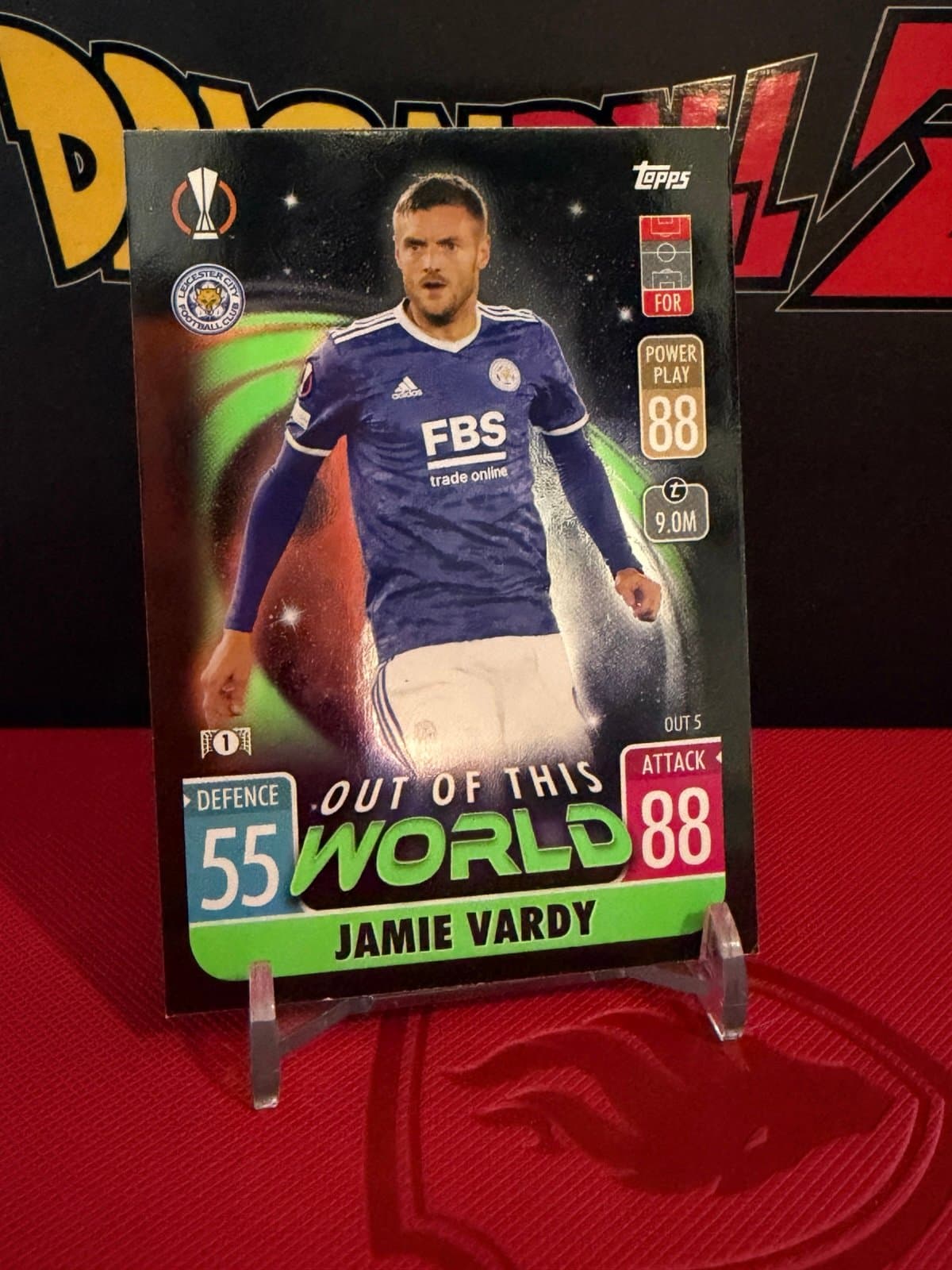 2021-22 Topps Match Attax Champions Jamie Vardy OUT OF THIS WORLD Out 5 - Thumbnail 2