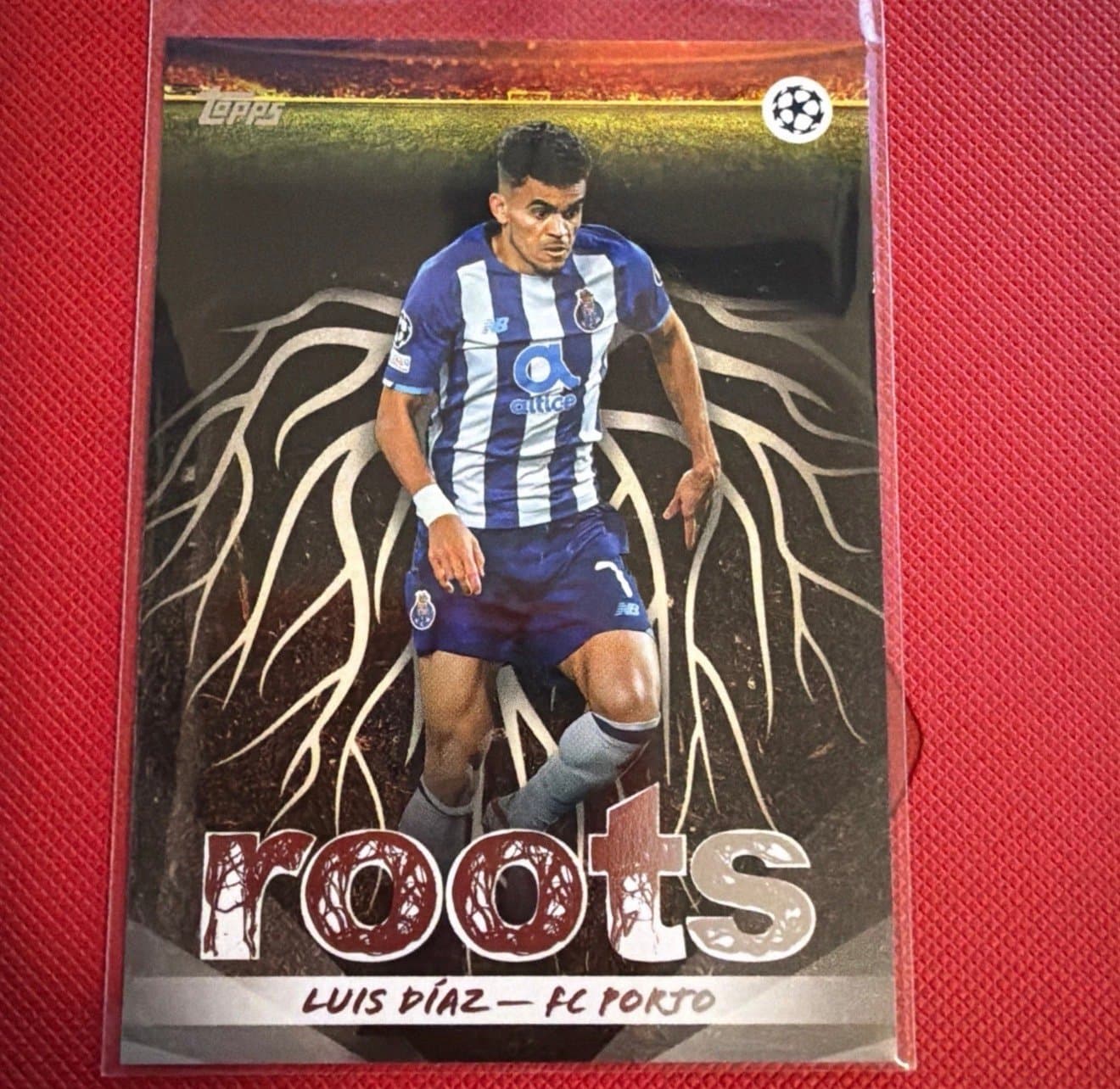 Luis Diaz 2025-26 Topps UEFA Club Competitions RT-2 Roots