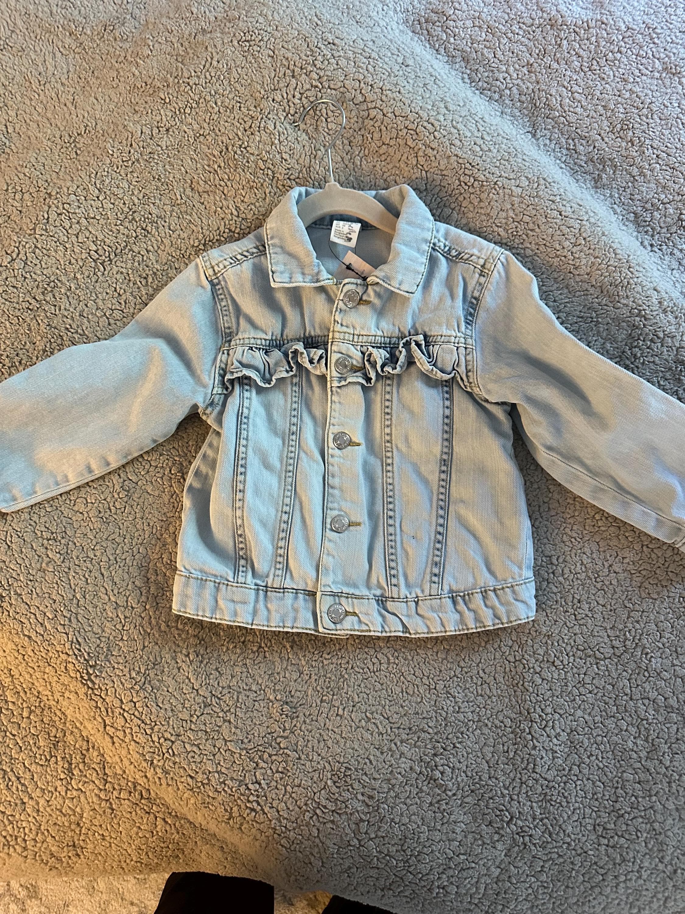 Denim jacket with Elsza on the back - Thumbnail 2