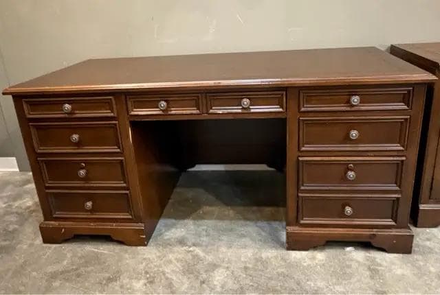 Wooden Desk With 6 Drawers - Image 1