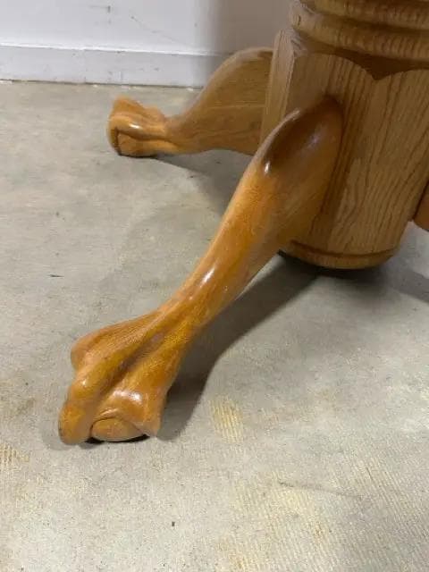 H.W. Hull Solid Oak Pedestal Base Dining Table With 6 Chairs - Thumbnail 3