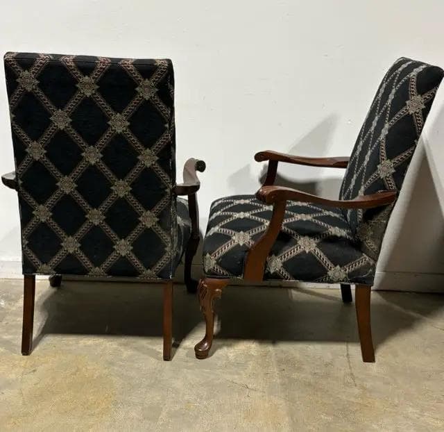 Set of 2 Black High Back Arm Chairs With Trellis Design - Thumbnail 4