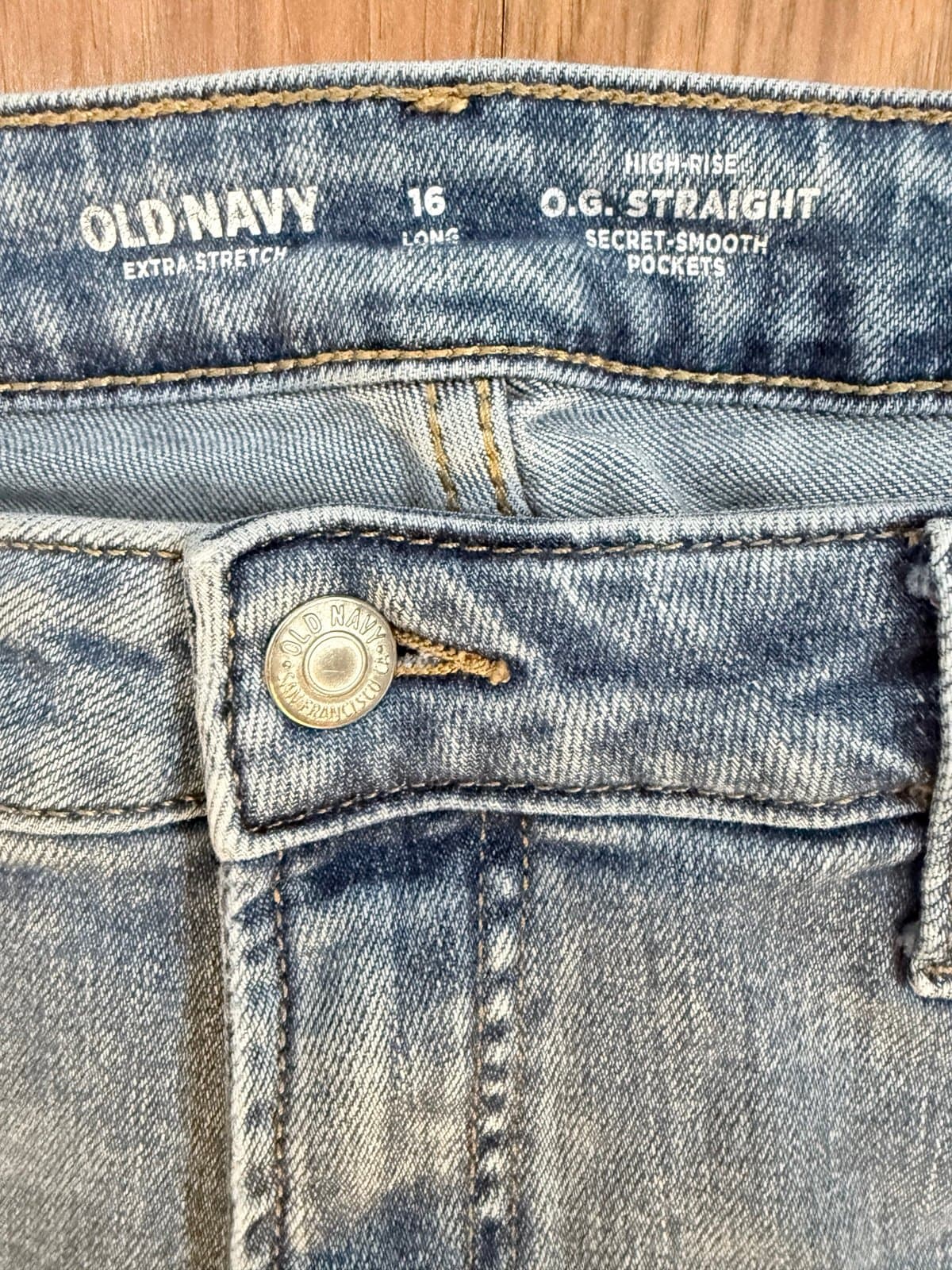 Old Navy Jesns - Thumbnail 3