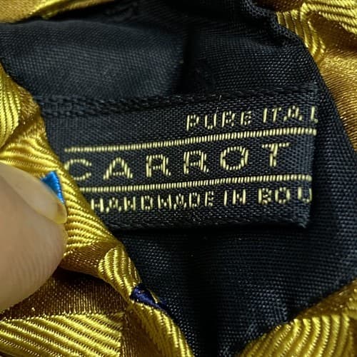 Carrot & Gibbs Mens 100% Silk Neck TieGeometric Gold Diamonds Handmade EUC - Thumbnail 4