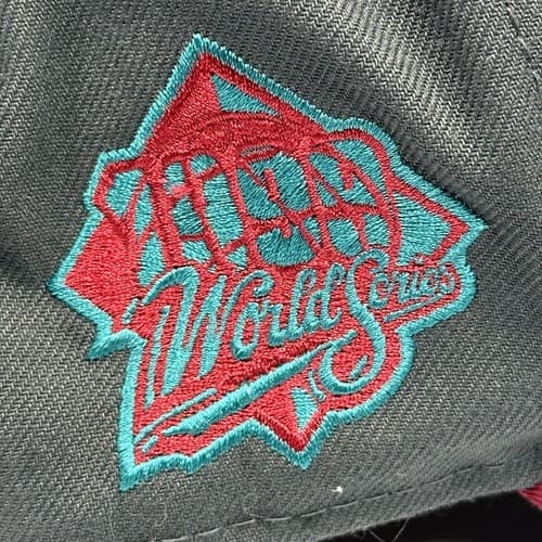 New York Yankees New Era 1999 WS Patch 59FIFTY Gray Hat Size 7 7/8 Turquoise Red - Thumbnail 3
