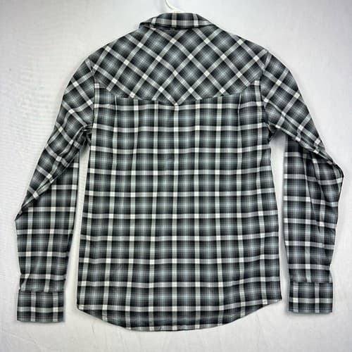 Stio Mens XS Eddy Plaid Pearl Snap Shirt Nylon Black Gray Plaid Long Sleeve EUC - Thumbnail 2