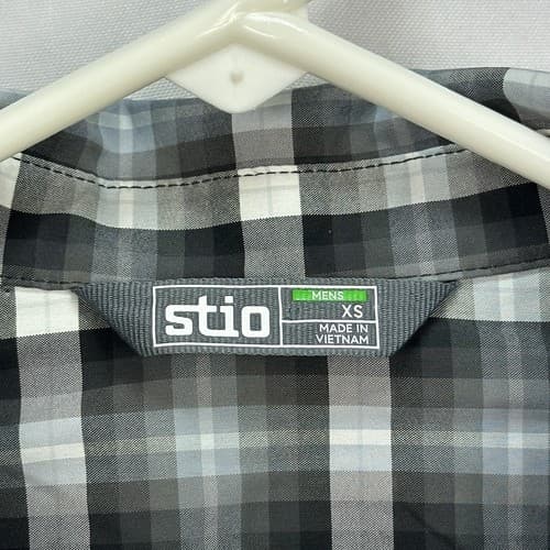 Stio Mens XS Eddy Plaid Pearl Snap Shirt Nylon Black Gray Plaid Long Sleeve EUC - Thumbnail 8