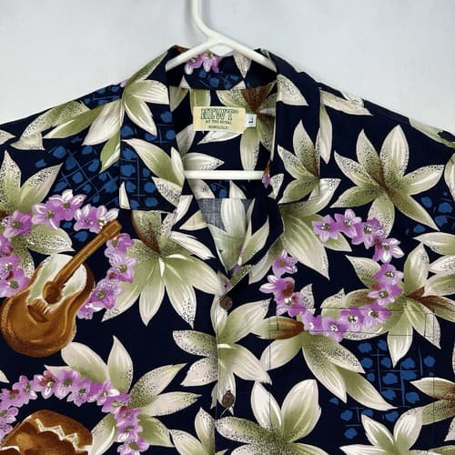 Newt At The Royal Hawaiian Shirt Mens Large Multicolor Floral Ukulele Vintage - Thumbnail 2