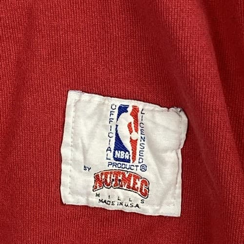 Vintage NUTMEG MILLS CHICAGO BULLS Sweatshirt Size XL NBA RED Crewneck USA - Thumbnail 6
