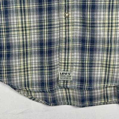 VINTAGE Levis Western Shirt Mens Large Plaid Pearl Snap Style Hong Kong 90s - Thumbnail 2