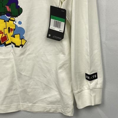 Jordan UNITE No Place Like Home Chicago Graffiti Long Sleeve Shirt CW1147 XL NEW - Thumbnail 5