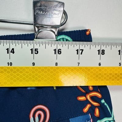 Chubbies Swim Trunks Men 2XL Neon Glades Flamingo Palm Tree Cocktail Shorts 5.5” - Thumbnail 6