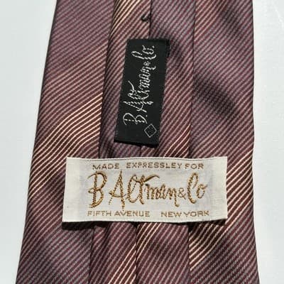 Vintage B Altman Mens 100% Silk Tie Purple Striped Necktie 80s 3.5" x 58.5" - Thumbnail 4