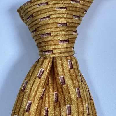 Ermenegildo Zegna Tie Mens 100% Silk Gold Geometric Hand Made Italy Necktie - Image 1