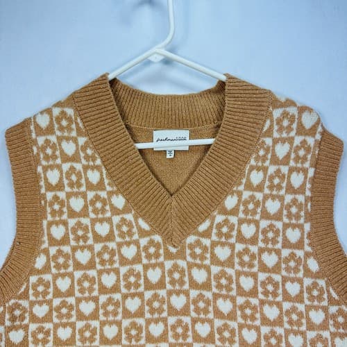 Freshman 1996 Sweater Vest Womens Medium V-Neck Pullover Flower Heart Soft - Thumbnail 4