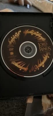 Lord of the Rings the Two Towers DVD Widescreen Edition And Fellowship Ring - Thumbnail 4