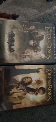 Lord of the Rings the Two Towers DVD Widescreen Edition And Fellowship Ring - Thumbnail 2
