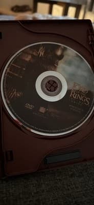 Lord of the Rings the Two Towers DVD Widescreen Edition And Fellowship Ring - Thumbnail 5