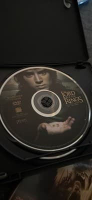 Lord of the Rings the Two Towers DVD Widescreen Edition And Fellowship Ring - Thumbnail 3