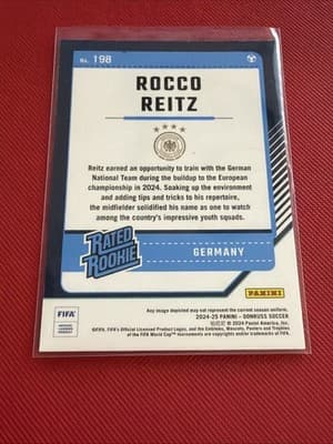 2024-25 Panini Donruss FIFA Rocco Reitz Optic Rated Rookie #198 Italy - Thumbnail 2