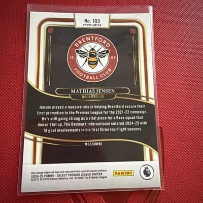 2024-25 Select Premier League Mezzanine #103 Mathias Jensen ICe Prizm - Thumbnail 2