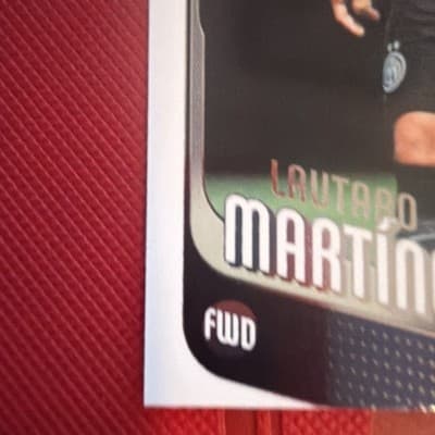 2025-26 Topps UEFA Club Competitions Soccer - #156 - LAUTARO MARTINEZ - Thumbnail 2