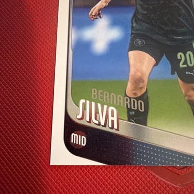 2025-26 Topps FLAGSHIP UEFA Club Competitions #2 Bernardo Silva, Manchester City - Thumbnail 3