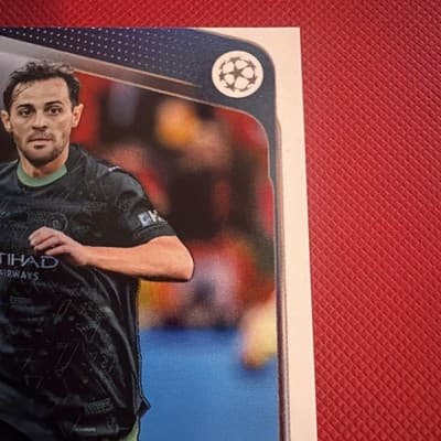 2025-26 Topps FLAGSHIP UEFA Club Competitions #2 Bernardo Silva, Manchester City - Thumbnail 5