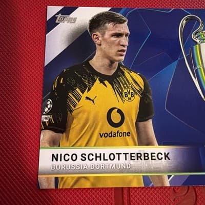 Topps 2026 Trophy Chasers Insert TC-14 Nico Schlotterbeck Borussia Dortmund - Thumbnail 3