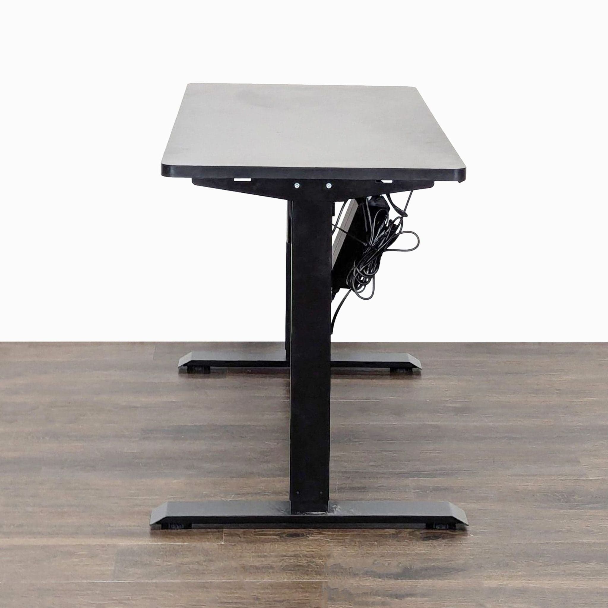 Flexispot Electric Height Adjustable Standing Desk - Black - Thumbnail 4