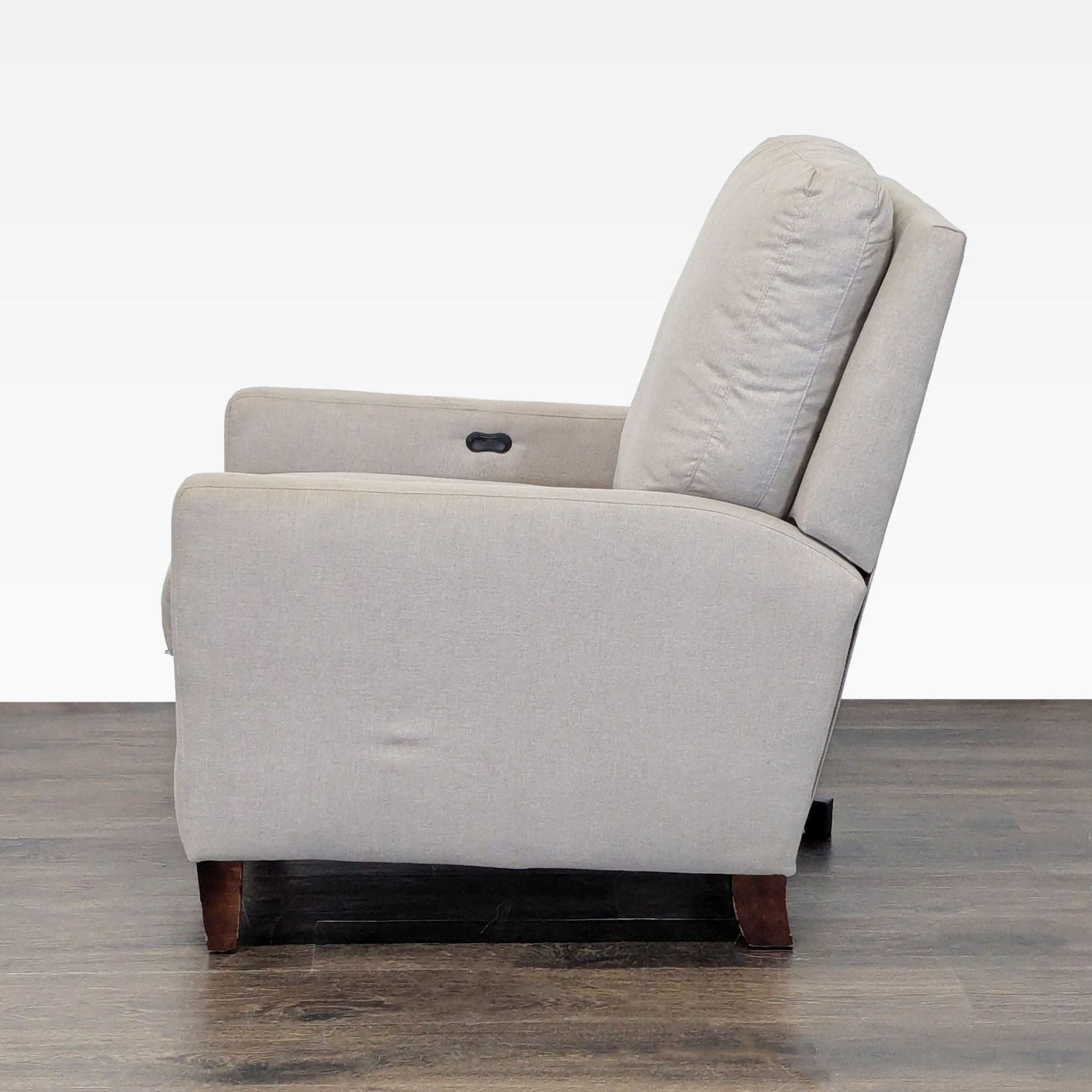 Modern Power Reclining Lounge Chair - Thumbnail 4