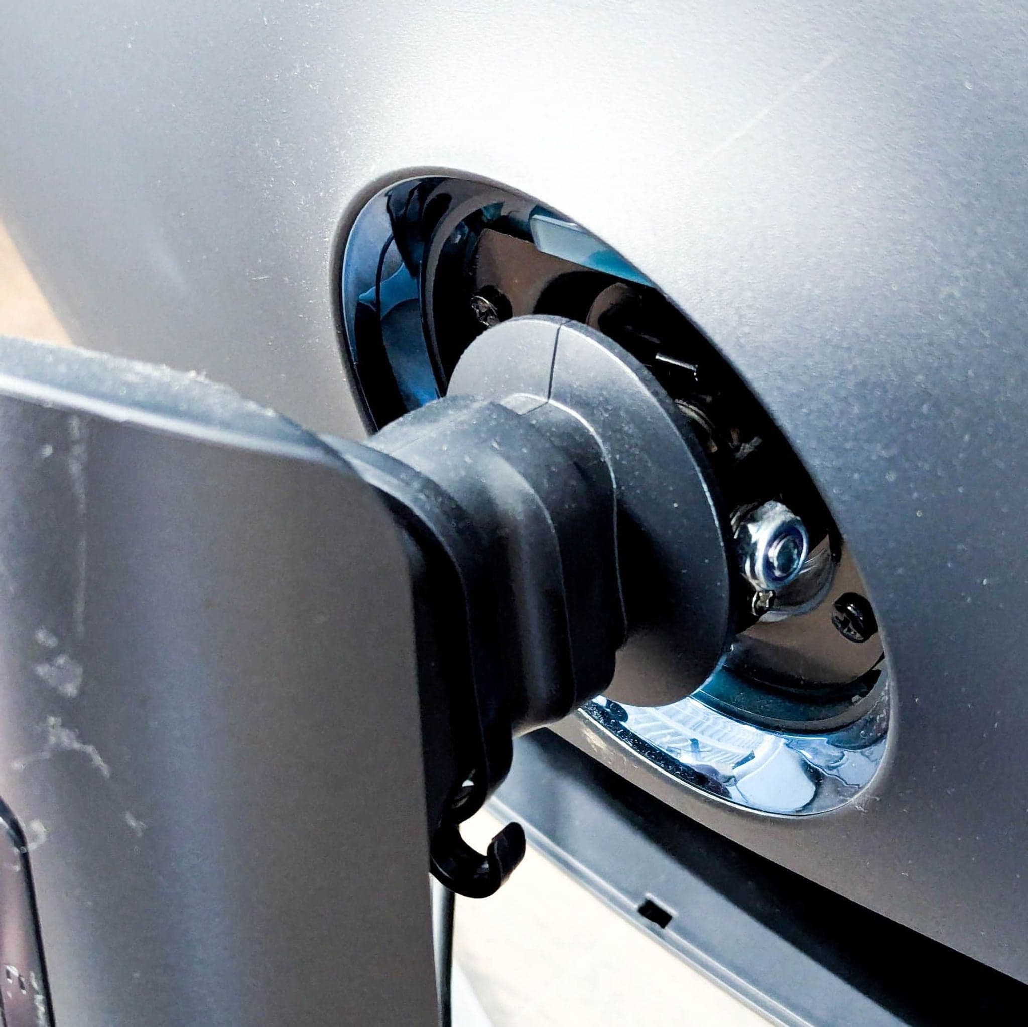 Samsung Ultra-Wide Curved Monitor – Immersive 49" Display - Thumbnail 6